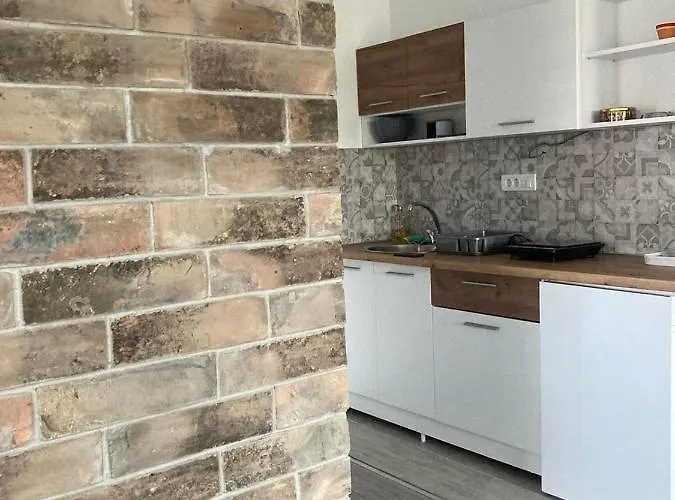 Galerija Park 2 * أراندجيلوفاك